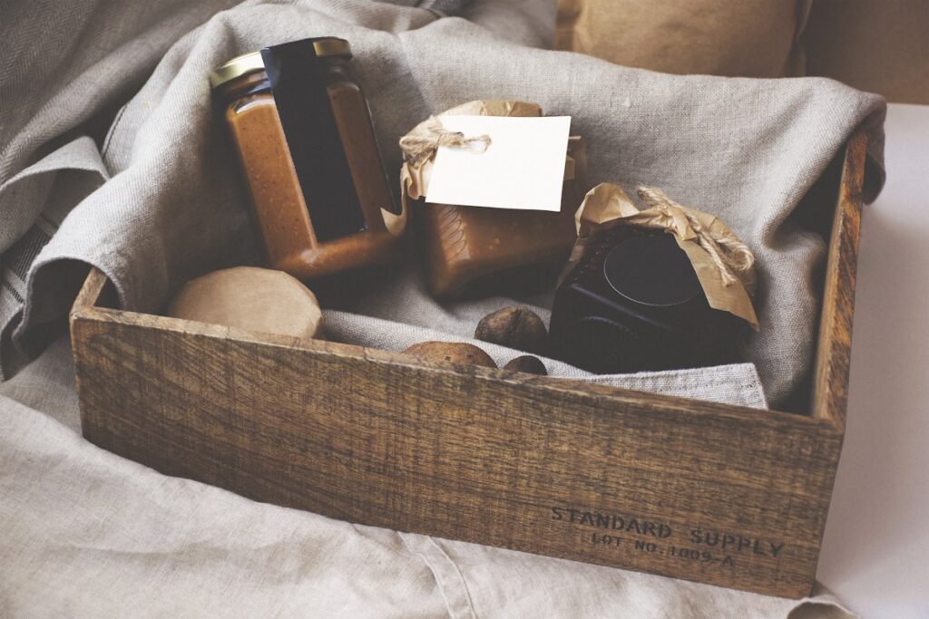 Wooden gift box